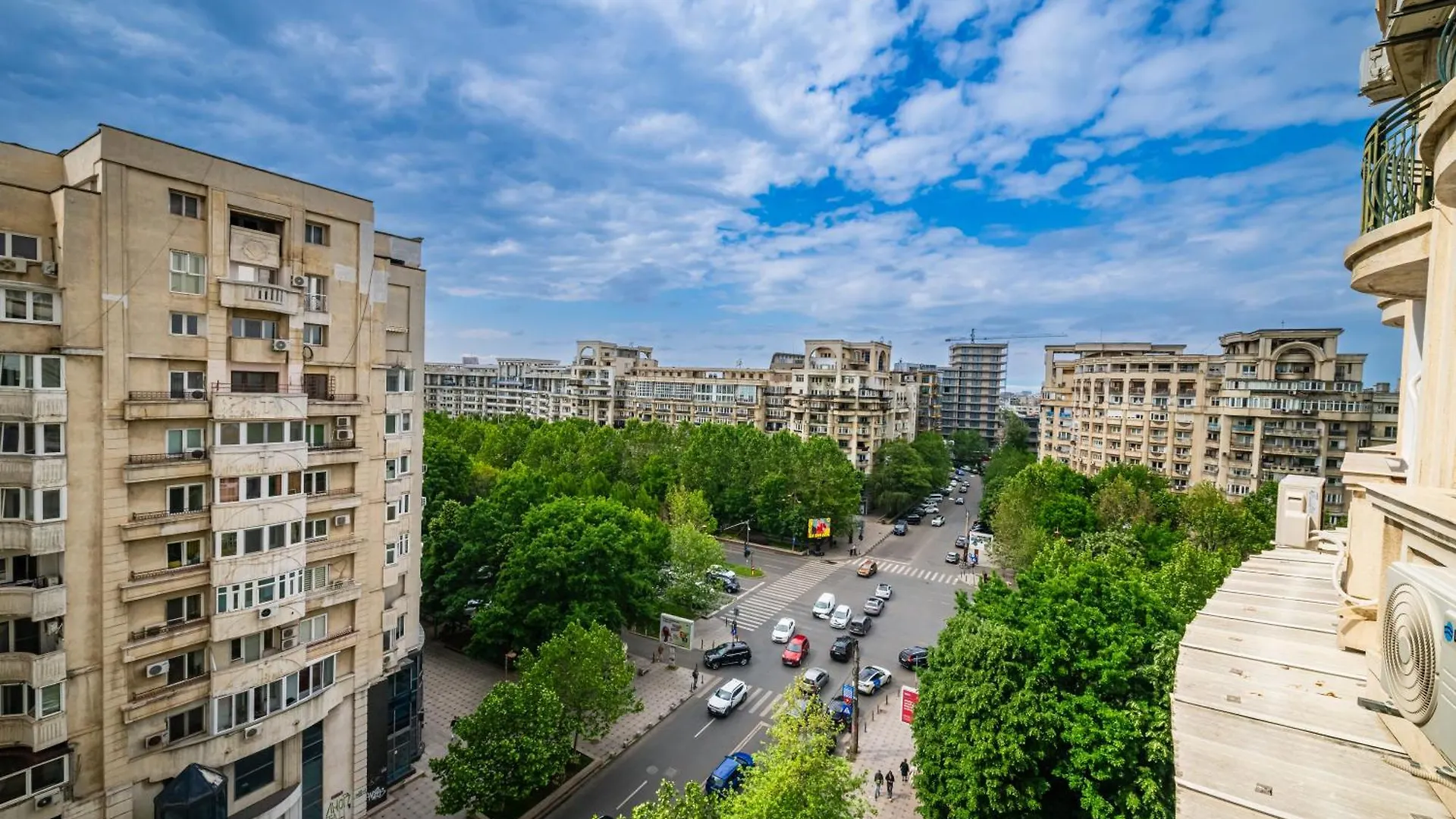 Apartment Charming Retreat - Cozy 2Br Near City Center Bucharest