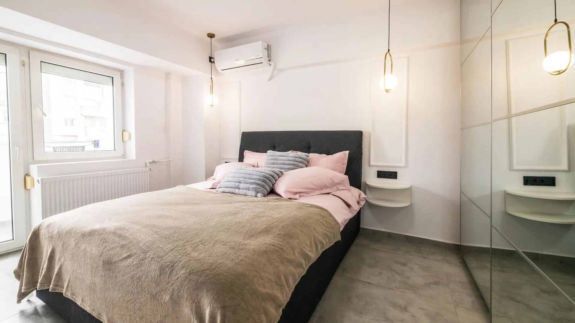 Charming Retreat - Cozy 2Br Near City Center Bucareste Roménia